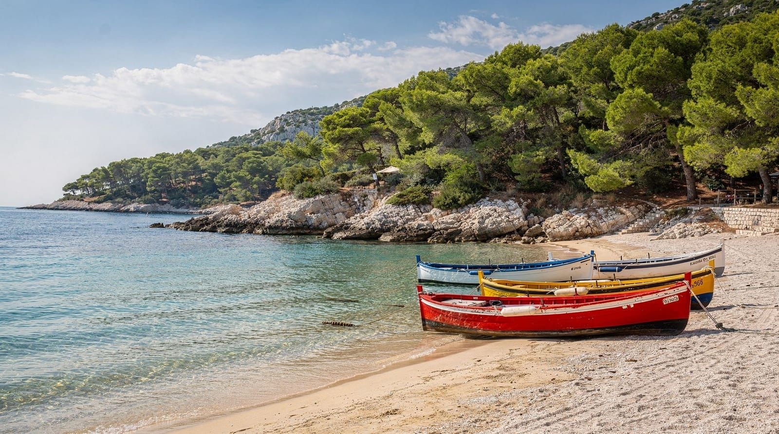 Familienfreundliche Inseln in Kroatien — Die Besten Inseln für Kinder — Die besten kroatischen Inseln für Familien — Brač, Korčula, Krk, Rab und Vis bew