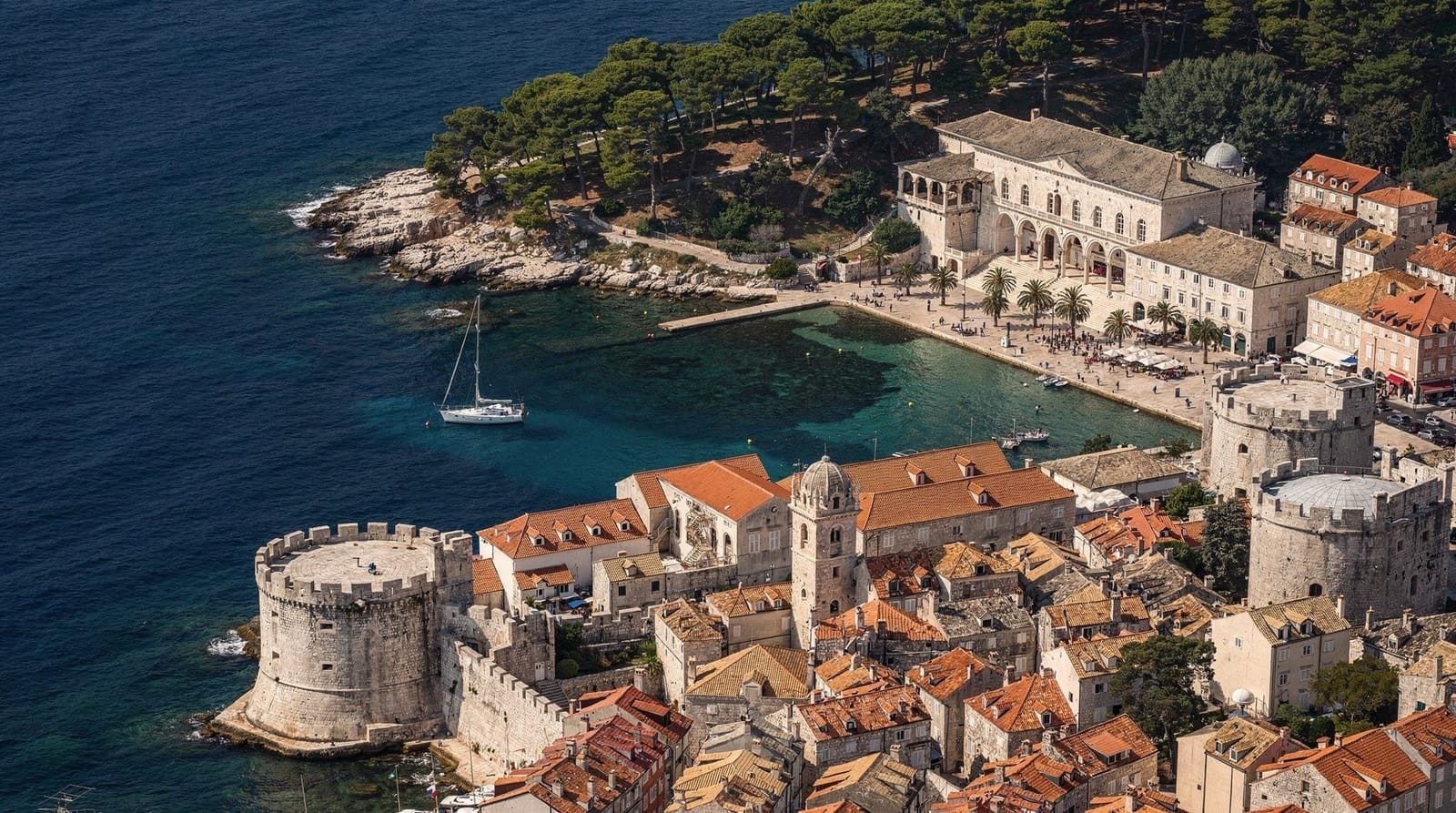 10 Tage Kroatien: Dubrovnik, Split und die Inseln — 10-Tage-Reiseplan Kroatien: von Dubrovnik nach Split über Hvar, Korčula und Brač